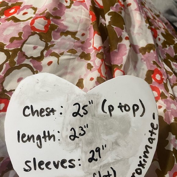 Multicolor Flower Top with Long Statement Sleeves Large Pink Brown Red - Picture 11 of 12